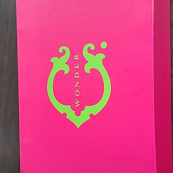 C Wonder empty coat box - Picture 1 of 10